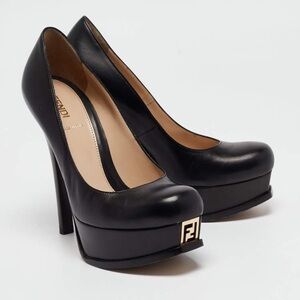 Fendi
Fendi Black Leather Fendista Pumps Size 40 (10)